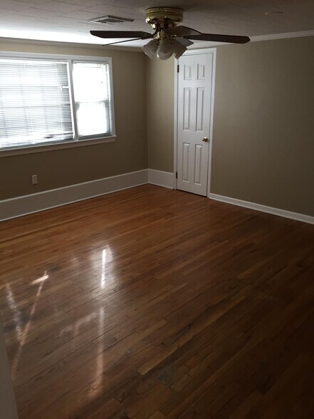 More Photos Of 1001 Arnold Ave, Point Pleasant Storefront Retail Residential For Sale