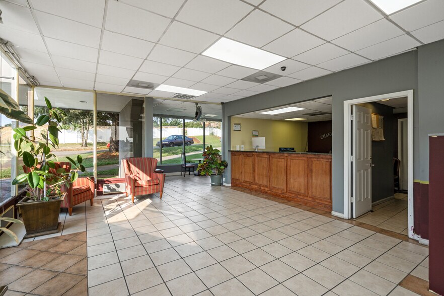 More Photos Of 1240 S Lucky Penny St, Charlotte Hotel For Sale