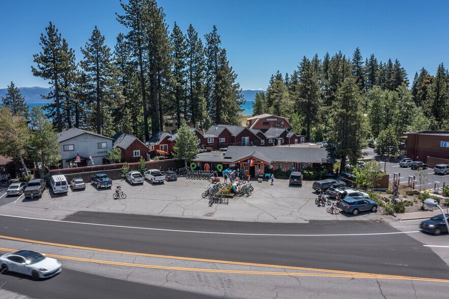 More Photos Of 170 N Lake Blvd, Tahoe City Storefront For Lease