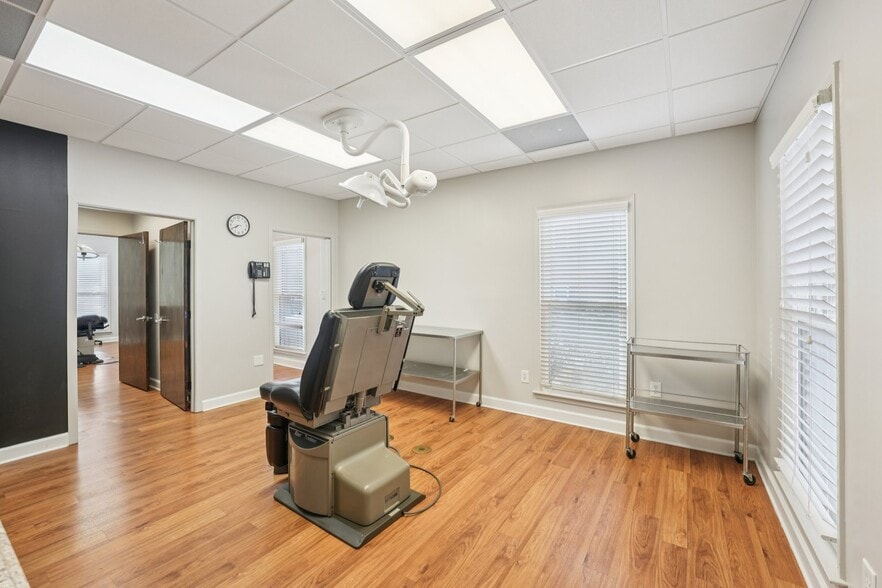More Photos Of 6315 Amherst Ct, Peachtree Corners Office For Sale