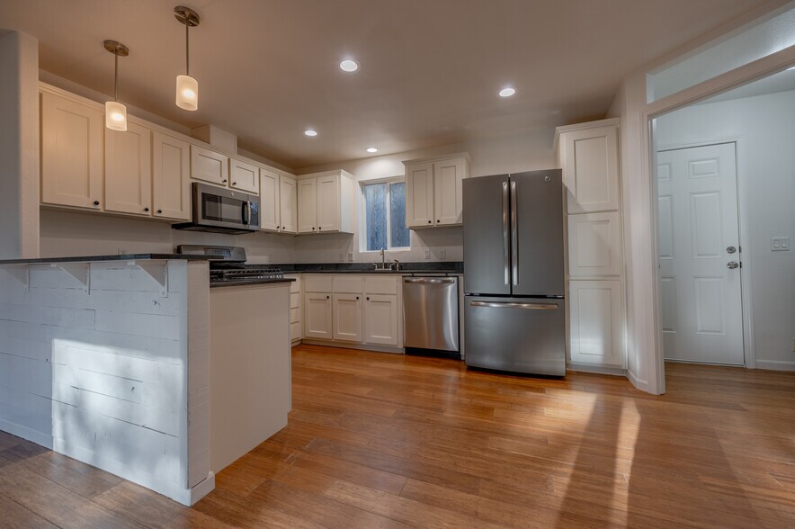 More Photos Of 1420 Robbers Ravine Rd, Colfax Multifamily For Sale