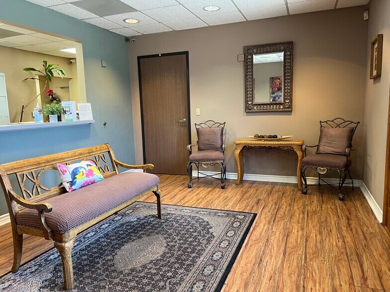 Primary Photo Of 11747 South St, Artesia Medical For Lease