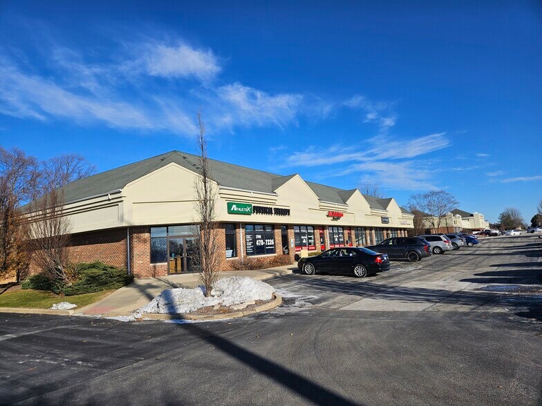 Primary Photo Of 11120-11140 W 179th St, Orland Park Storefront For Lease