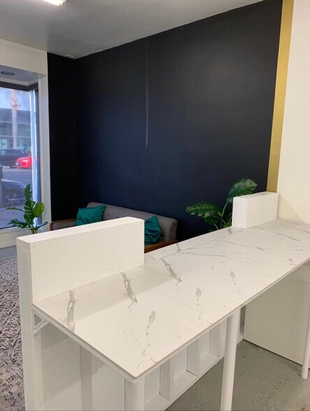 More Photos Of 14434 Ventura Blvd, Sherman Oaks Storefront Retail Residential For Lease