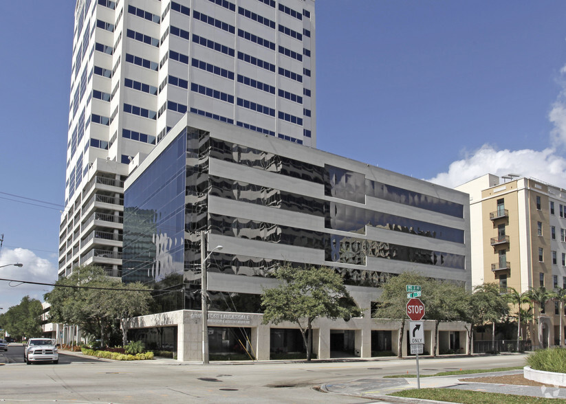 Primary Photo Of 101 NE 3rd Ave, Fort Lauderdale Office For Lease