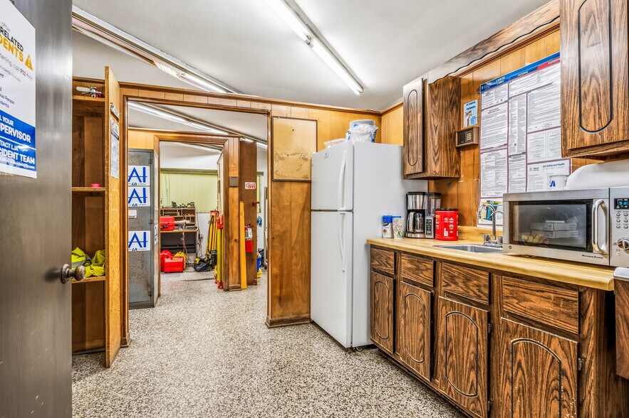 More Photos Of 1708 21st St, Vero Beach Office For Sale