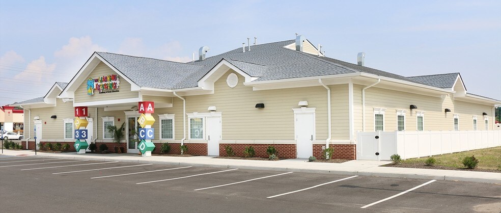 More Photos Of 426-521 Raritan St, Sayreville Freestanding For Lease