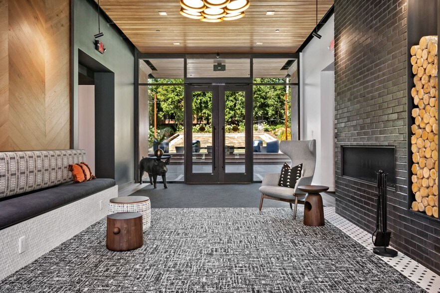 More Photos Of 4535 Forest Park Ave, Saint Louis Multifamily For Sale