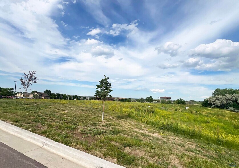 More Photos Of Minnesota Ave, Rapid City Land For Sale