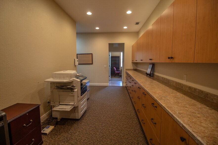 More Photos Of 334 W Olympia Ave, Punta Gorda Office For Sale