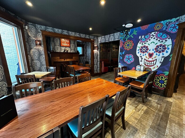 More Photos Of 2228 Albert St, Regina Restaurant For Sale