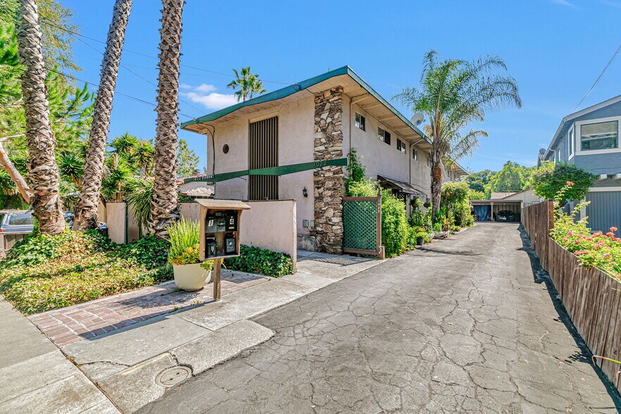 Primary Photo Of 1022 Vermont St, San Jose Multifamily For Sale