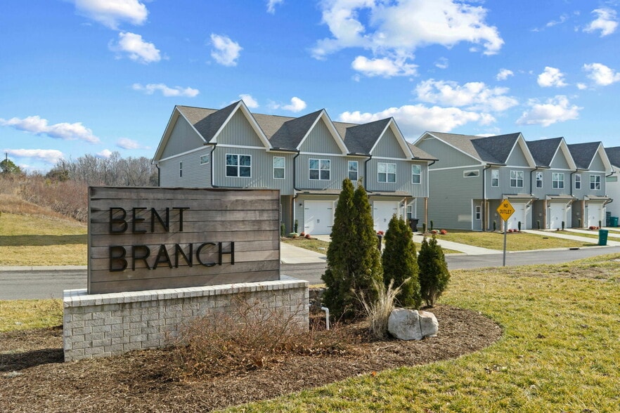 More Photos Of 8407-8456 Whisper Ln, Powell Apartments For Sale