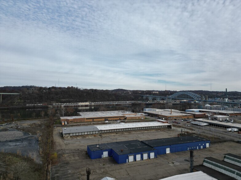 Primary Photo Of 70 Graham St, McKees Rocks Truck Terminal For Sale