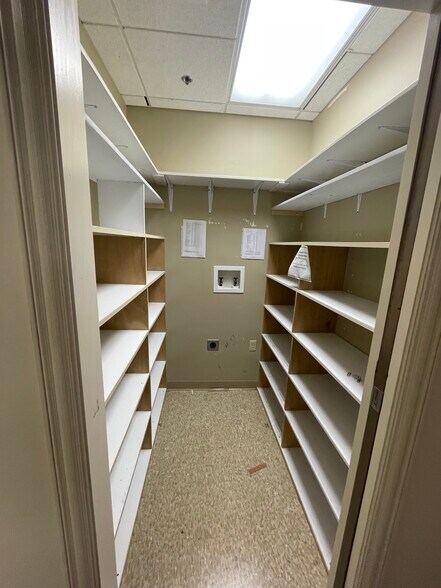 More Photos Of 4800 Mexico Rd, Saint Peters Medical For Lease