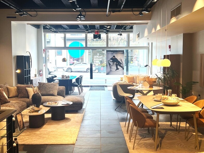 More Photos Of 3342 M St NW, Washington Storefront For Sale