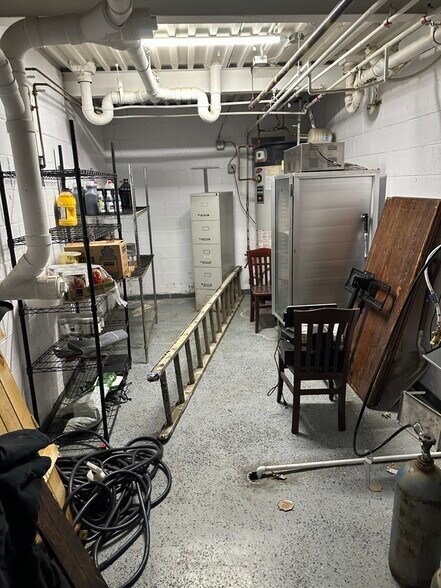 More Photos Of 3228 N Davidson St, Charlotte Restaurant For Lease
