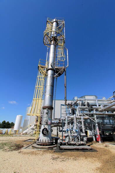 More Photos Of 5640 44th Ave S, Clinton Industrial For Sale