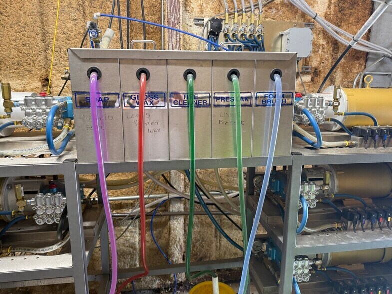 More Photos Of 201 Buerkle st, Stuttgart Carwash For Sale