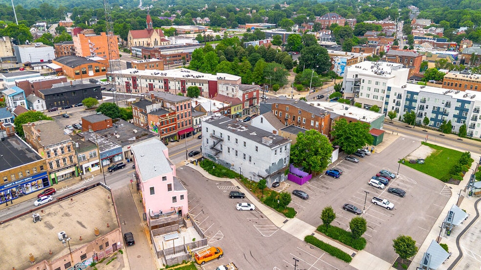 More Photos Of 4034 Hamilton Ave, Cincinnati Storefront Retail Office For Sale