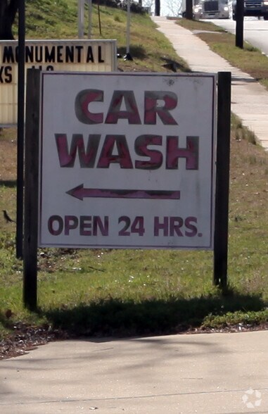 More Photos Of 305 S Church St, Swansea Carwash For Sale