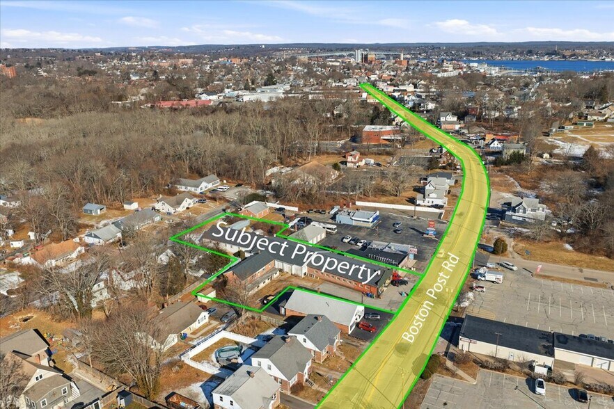 More Photos Of 33 Boston Post Rd, Waterford Freestanding For Sale