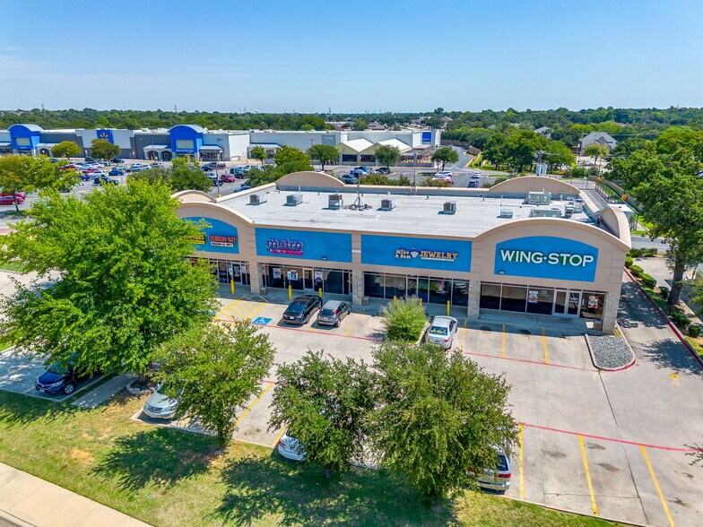 More Photos Of 1714 Precinct Line Rd, Hurst Unknown For Lease