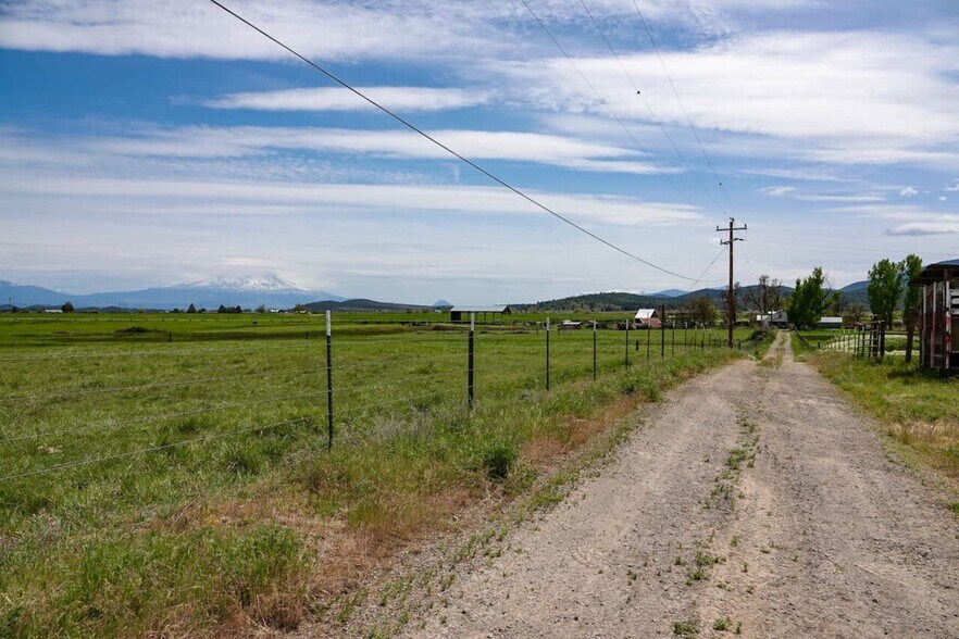 More Photos Of 1834 E. State 3 Hwy, Montague Land For Sale