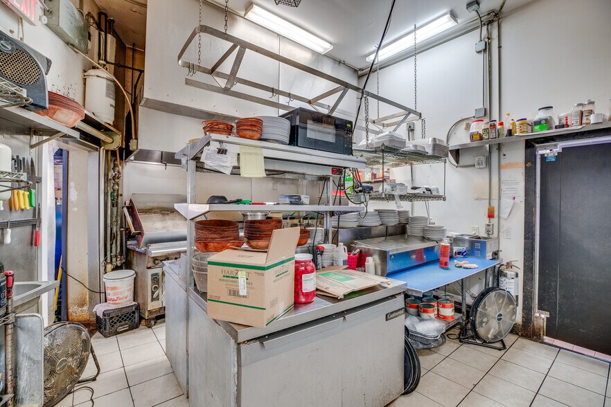 More Photos Of 1550 Indian River Dr, Sebastian Restaurant For Sale