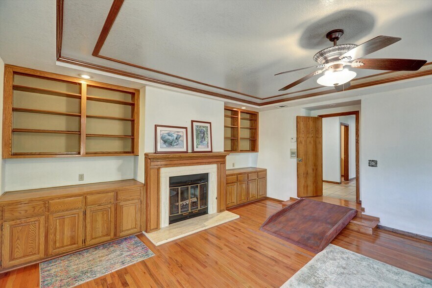 More Photos Of 784 Pomello Dr, Claremont Assisted Living For Lease