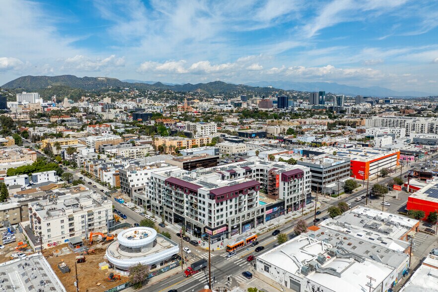 More Photos Of 6933 Santa Monica Blvd, Los Angeles Apartments For Lease