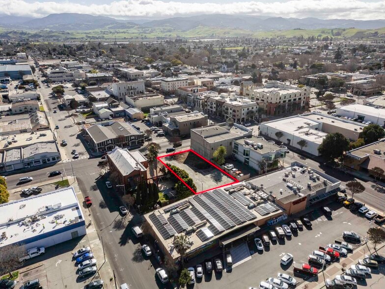 More Photos Of 220 4th St, Hollister Land For Sale