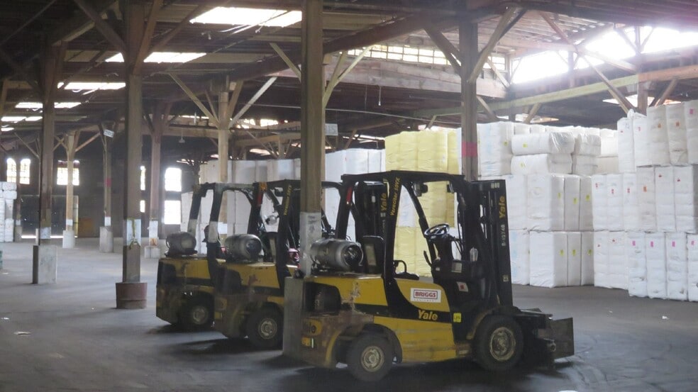 More Photos Of 4906 Broadway St, Galveston Unknown For Lease