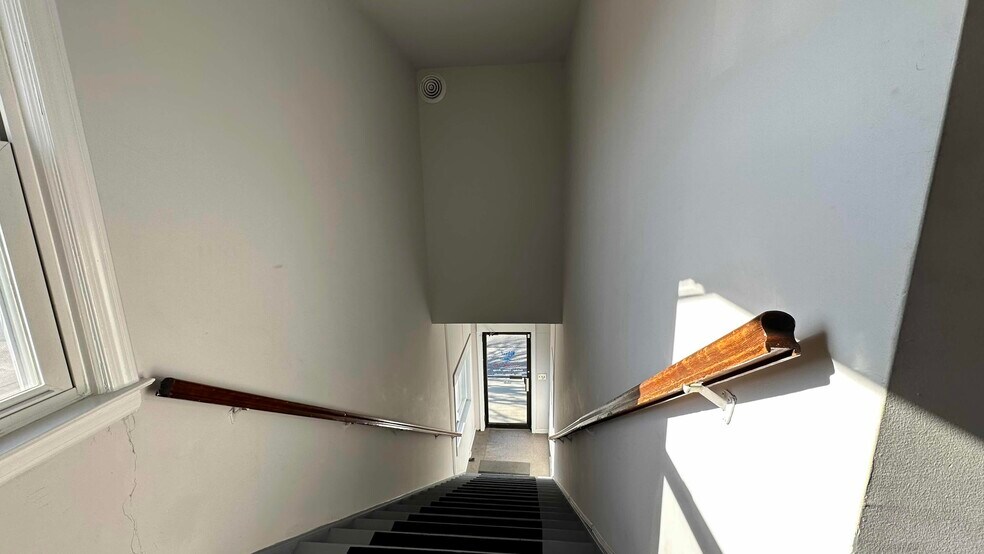 More Photos Of 501-509 Hicksville Rd, Massapequa Loft Creative Space For Lease