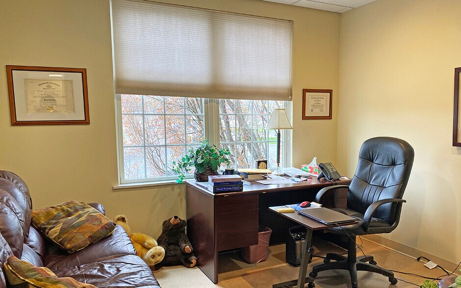 More Photos Of 2151 Linglestown Rd, Harrisburg Medical For Sale