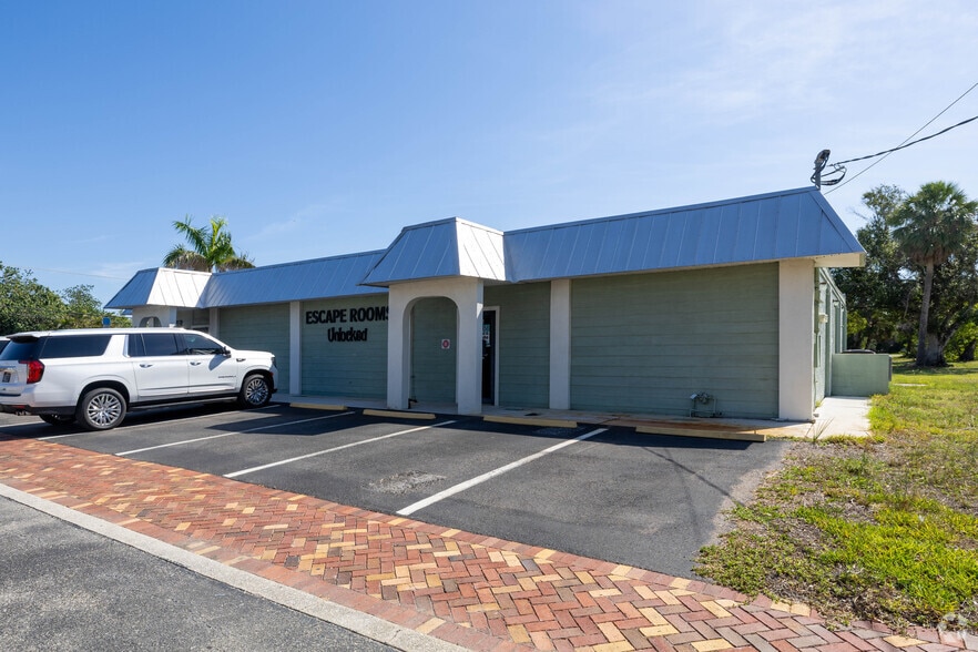 Primary Photo Of 401 E Olympia Ave, Punta Gorda Office For Lease