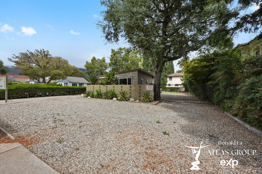 More Photos Of 910 N Santa Anita Ave, Arcadia Office For Sale