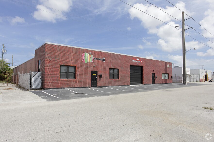 Primary Photo Of 816 NW 6th Ave, Fort Lauderdale Warehouse For Lease