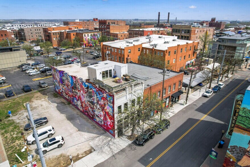 More Photos Of 120-122 W 5th St, Kansas City Storefront Retail Residential For Sale