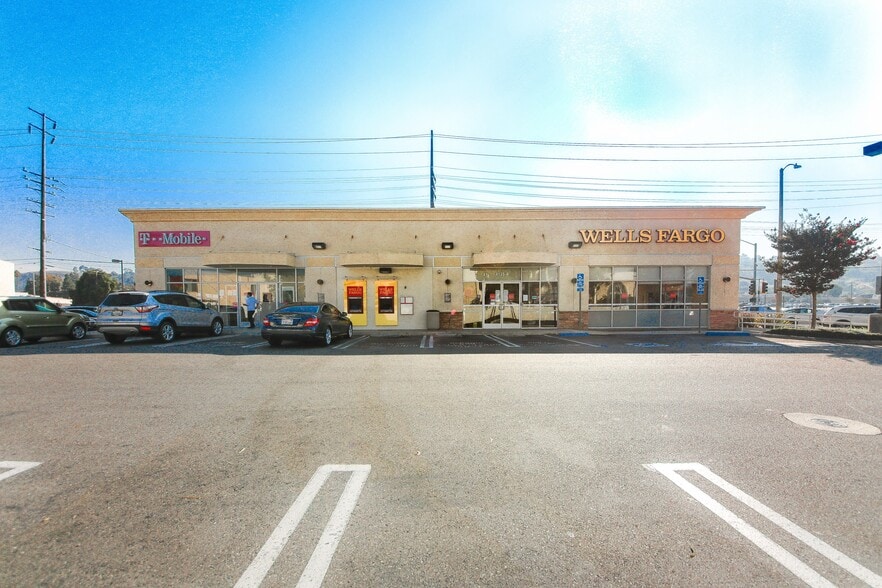 More Photos Of 4135 Pacific Coast Hwy, Torrance Bank For Lease