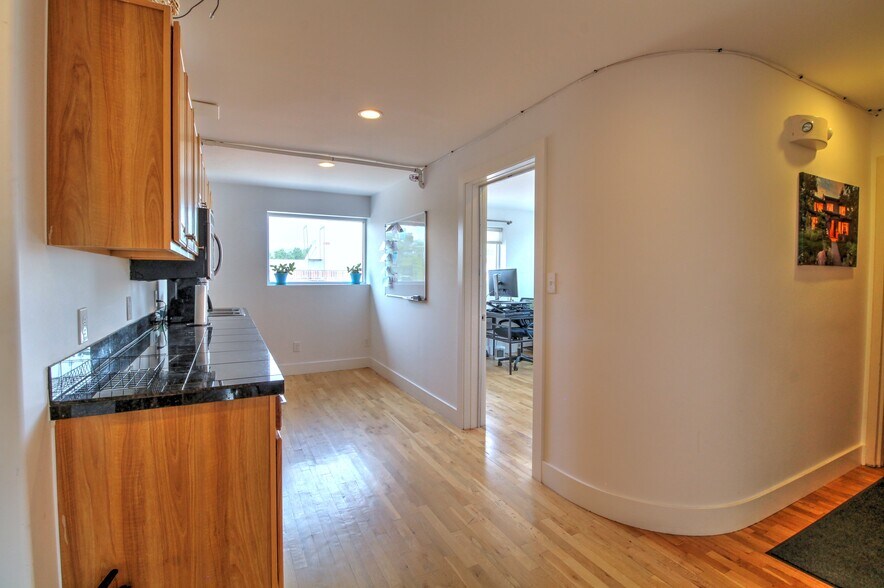 More Photos Of 5420 Arapahoe Ave, Boulder Office For Sale