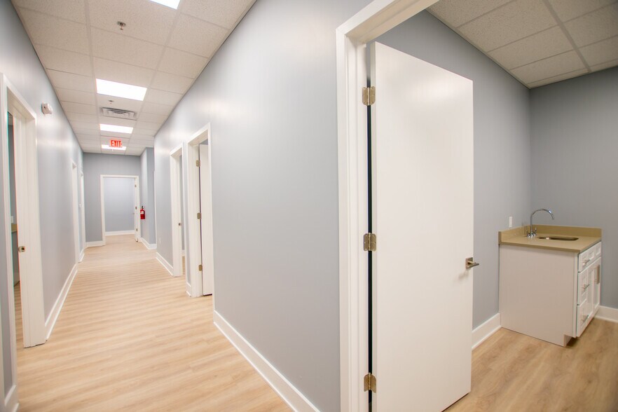 More Photos Of 1420 Point Breeze Ave, Philadelphia Apartments For Lease