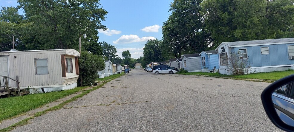 More Photos Of 5125 N Center Rd, Flint Manufactured Housing Mobile Home Park For Sale