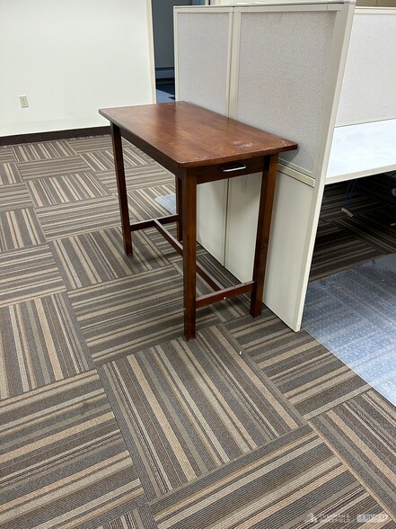 More Photos Of 13500-13550 Falling Water Rd, Strongsville Office For Sale