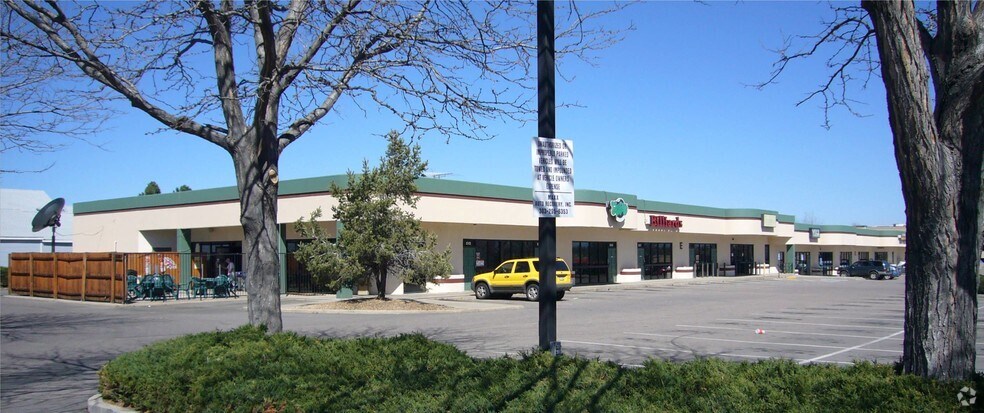 More Photos Of 3355 S Yarrow St, Lakewood Storefront For Lease