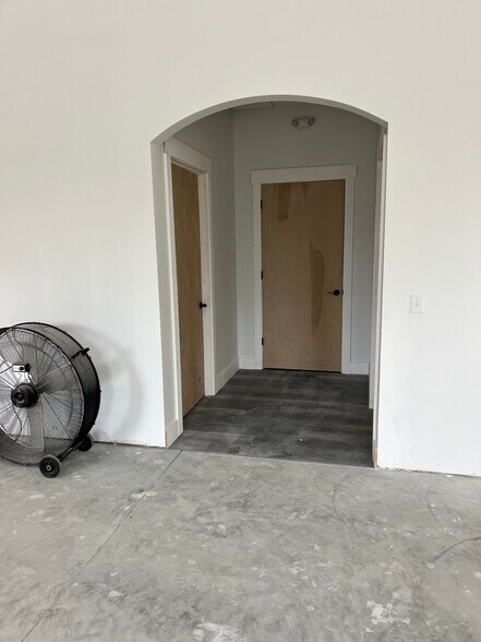 More Photos Of 16161 Panama City Beach Pky, Panama City Beach Medical For Lease