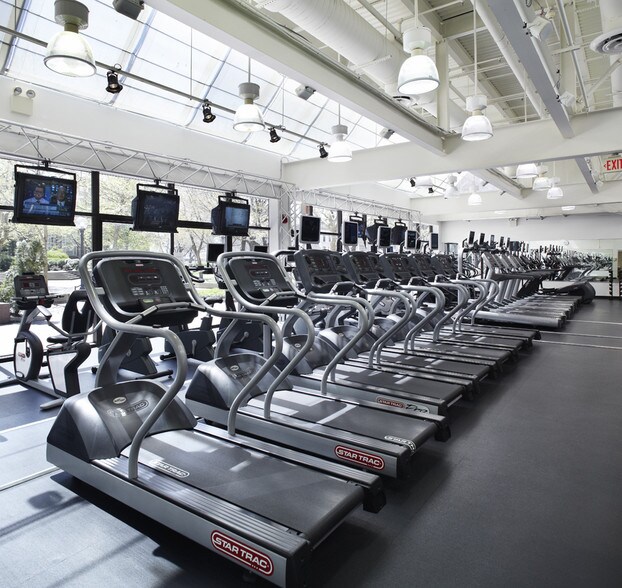 1 Landmark Sq, Stamford, CT 06901 Office For Lease