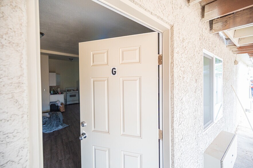 More Photos Of 5900 Cassedy Ln, Las Vegas Apartments For Sale