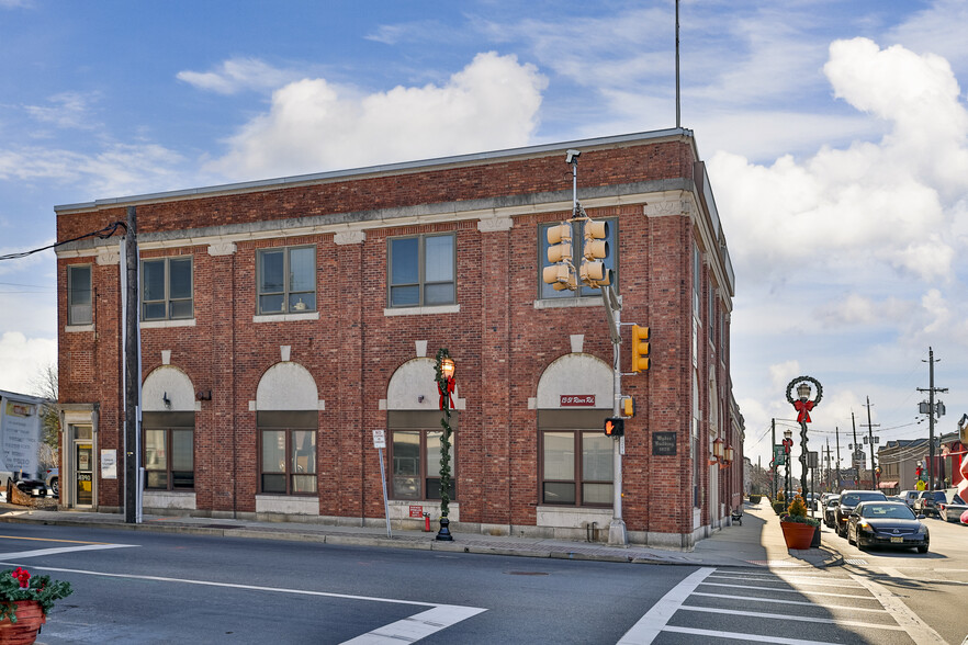 More Photos Of 13-51 River Rd, Fair Lawn General Retail For Sale