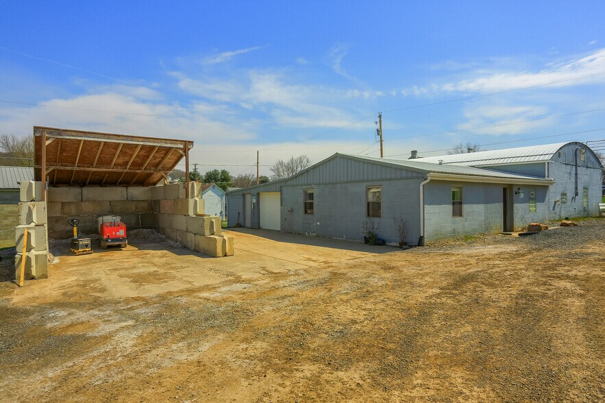 More Photos Of 148 Pioneer Rd, Evans City Manufactured Housing Mobile Home Park For Sale
